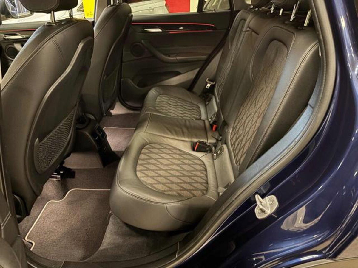 BMW X1 sDrive18i xLine (9)