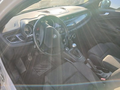 Alfa Romeo Giulietta 2.0 JTDm-2 Distinctive 140cv (6)