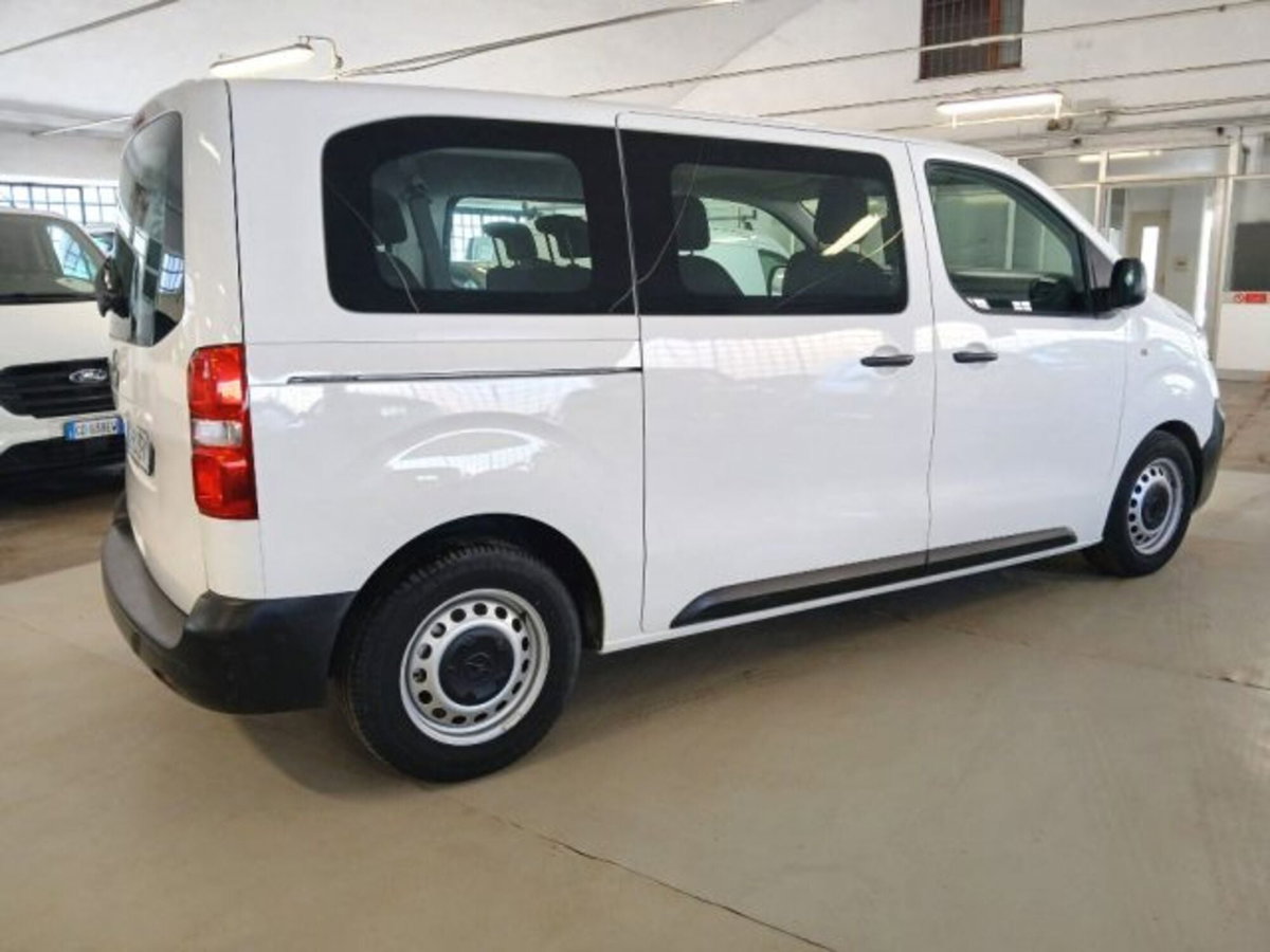 Opel Vivaro Furgone M 1.5 diesel 120cv S&S (4)