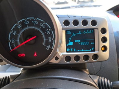 Chevrolet Spark 1.0 LS (12)