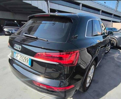 Audi Q5 35 TDI S tronic Business Advanced (4)
