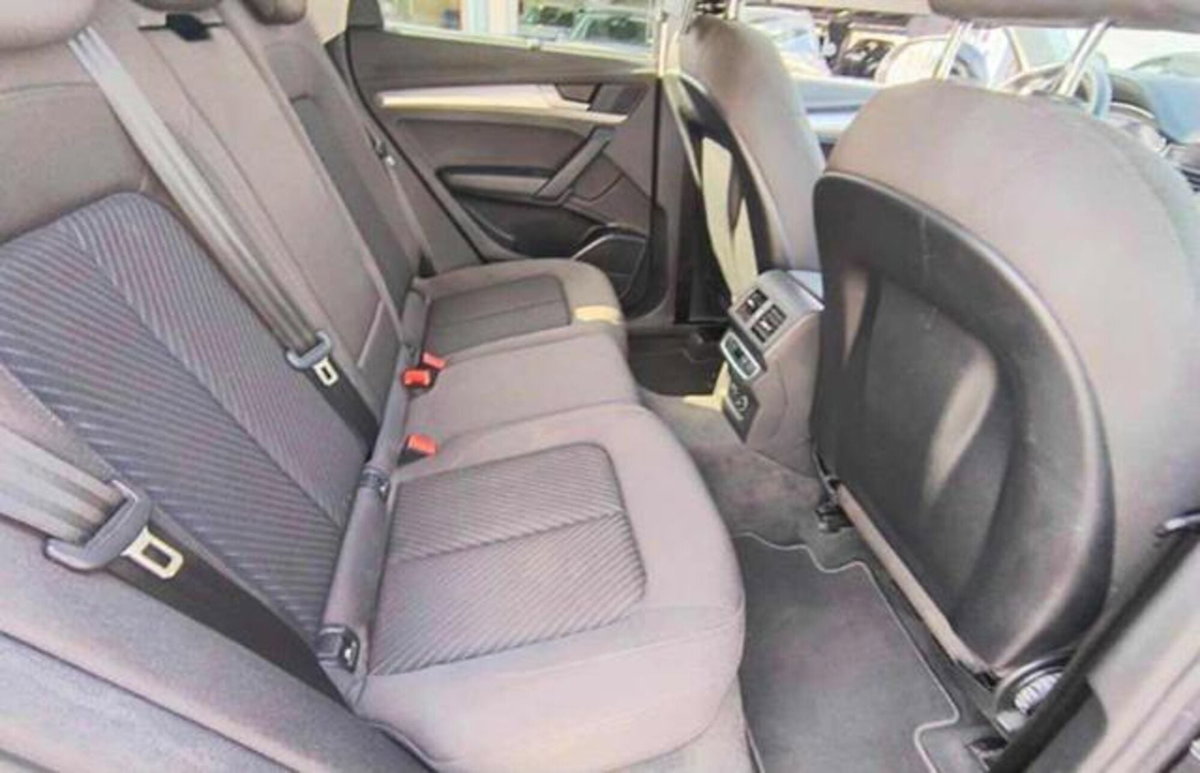 Audi Q5 35 TDI S tronic Business Advanced (7)