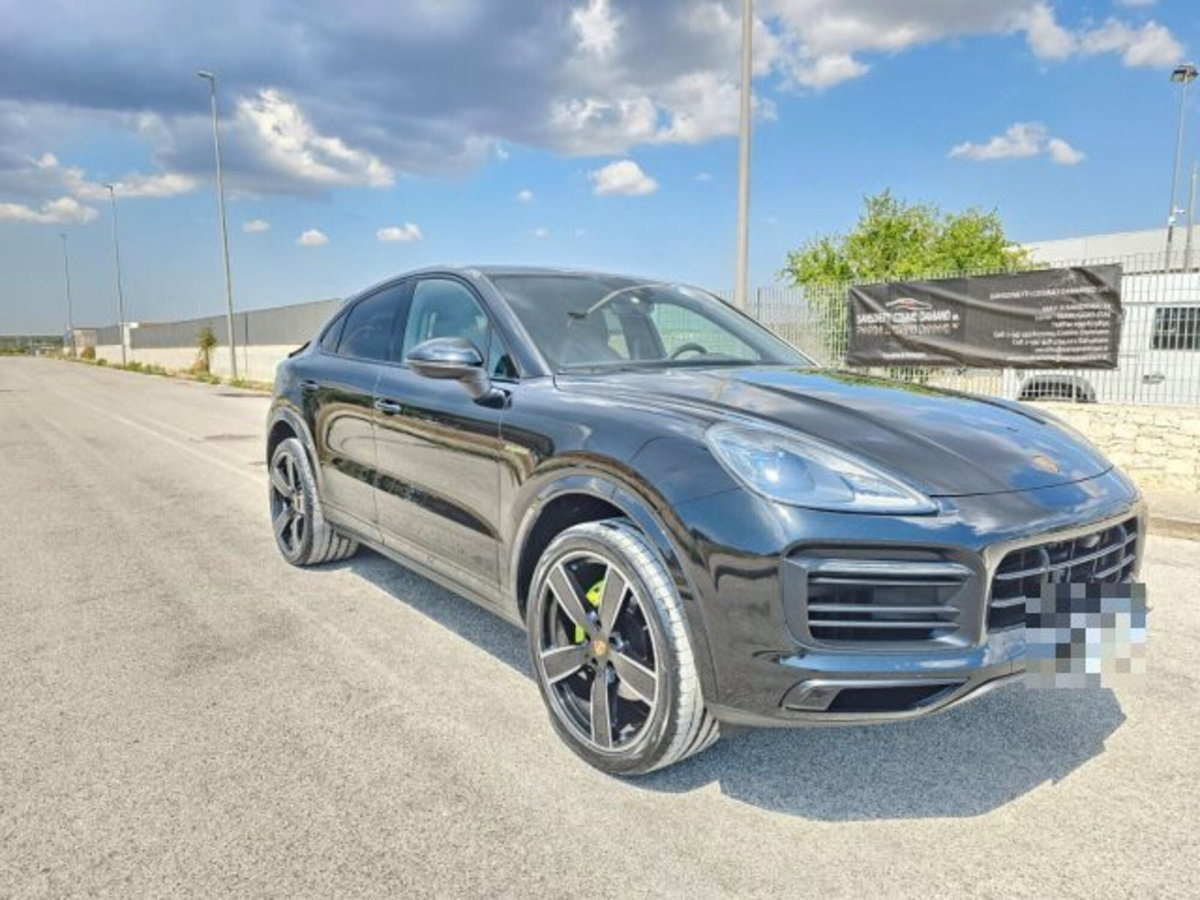 Porsche Cayenne Coupé 3.0 V6 Platinum Edition (3)