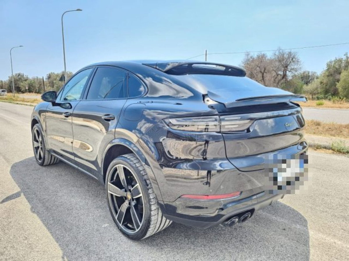 Porsche Cayenne Coupé 3.0 V6 Platinum Edition (7)