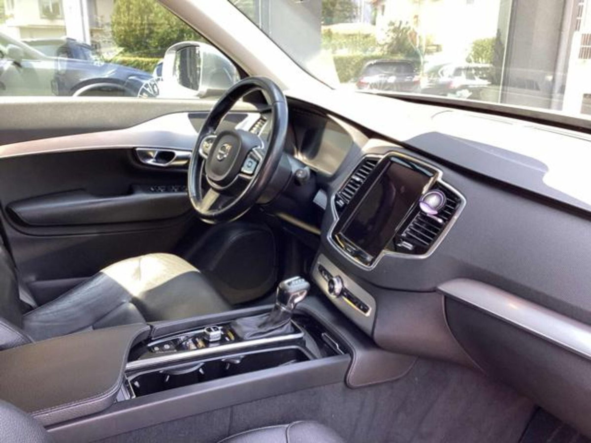 Volvo XC90 D5 AWD Geartronic 7 posti Inscription (13)