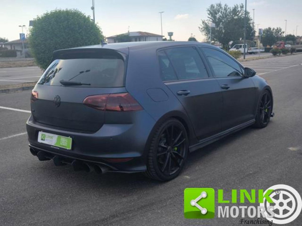 Volkswagen Golf 2.0 TSI 4mot. DSG 5p. R (11)