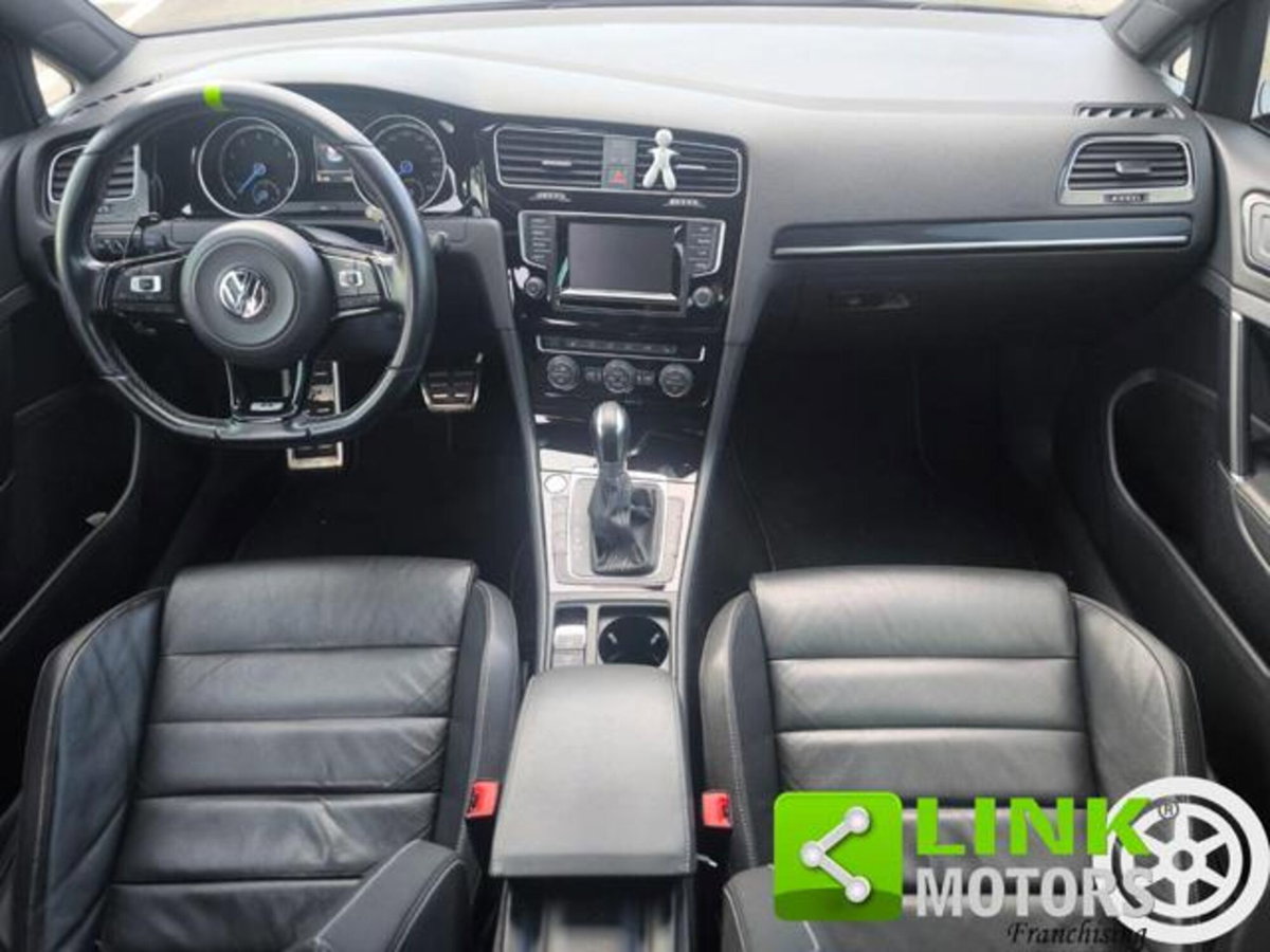 Volkswagen Golf 2.0 TSI 4mot. DSG 5p. R (12)