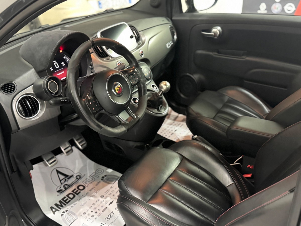 Abarth 695 695 1.4 Turbo T-Jet XSR Yamaha Limited Edition (9)