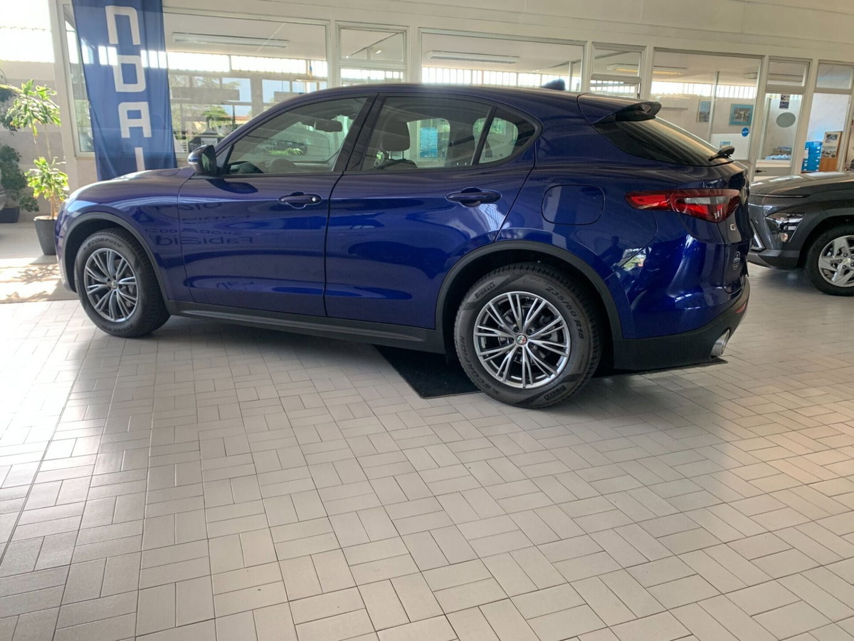 Alfa Romeo Stelvio Stelvio 2.2 Turbodiesel 190 CV AT8 RWD Business (3)