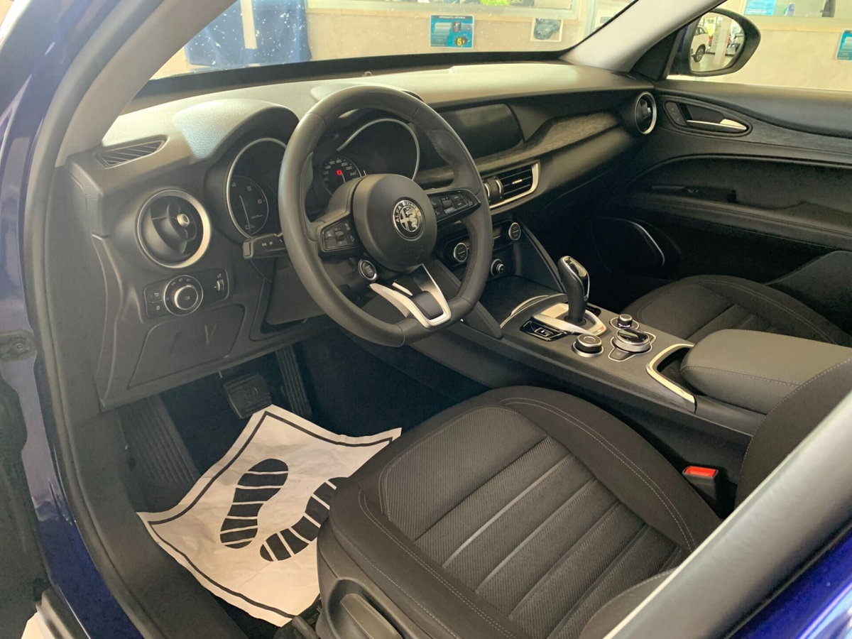 Alfa Romeo Stelvio Stelvio 2.2 Turbodiesel 190 CV AT8 RWD Business (5)