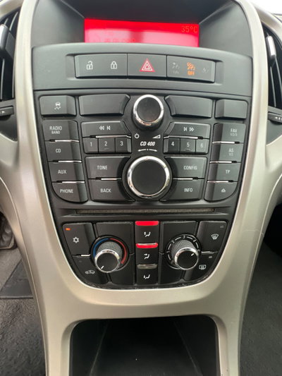 Opel Astra 1.7 CDTI 110CV 5 porte Cosmo (18)
