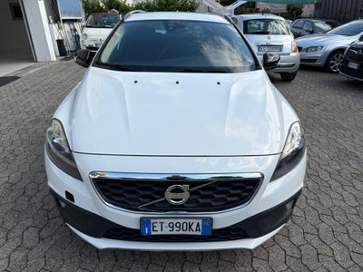 Volvo V40 Cross Country D2 1.6 Summum (2)