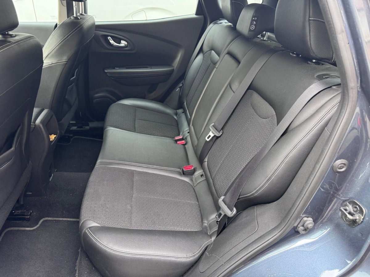 Renault Kadjar 8V 110CV EDC Energy Bose (9)