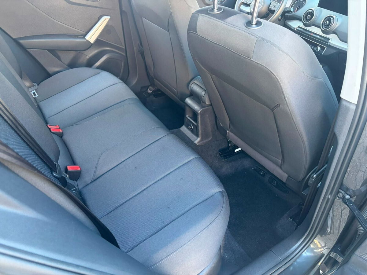 Audi Q2 Q2 30 TDI S tronic Business (12)