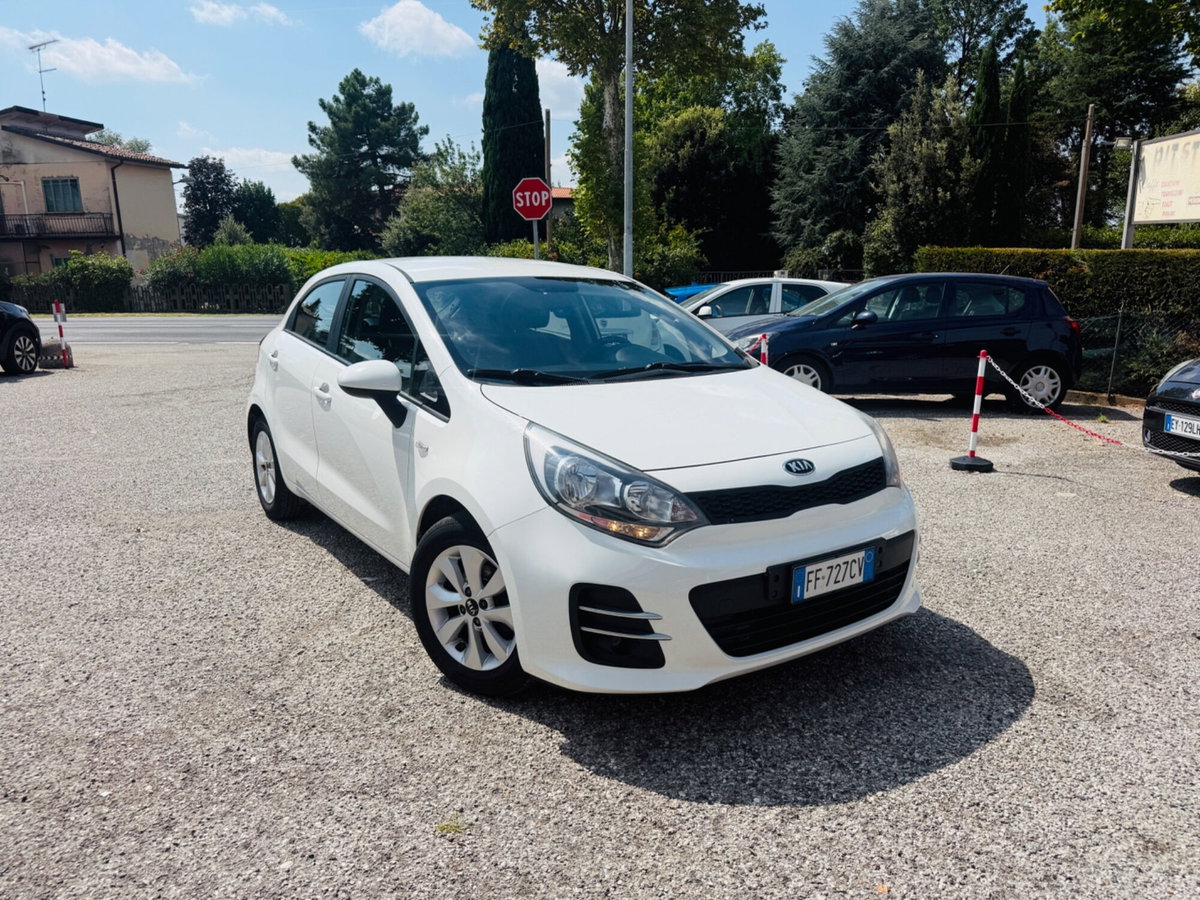 Kia Rio 1.1 CRDi 5p. Cool