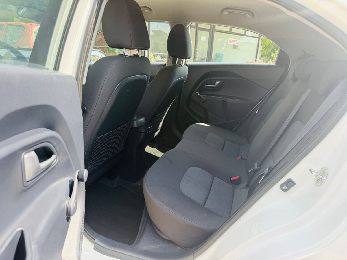 Kia Rio 1.1 CRDi 5p. Cool (17)
