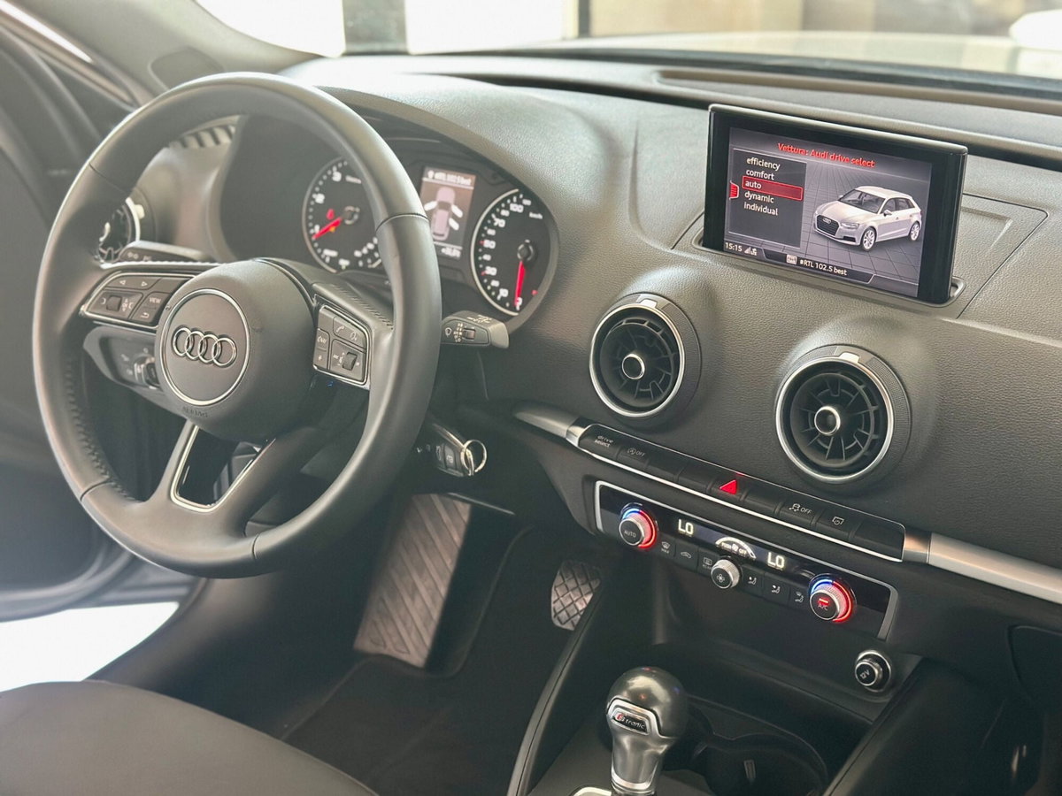Audi A3 Sportback 35 TDI S tronic Admired (13)