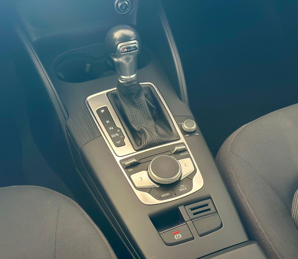 Audi A3 Sportback 35 TDI S tronic Admired (14)