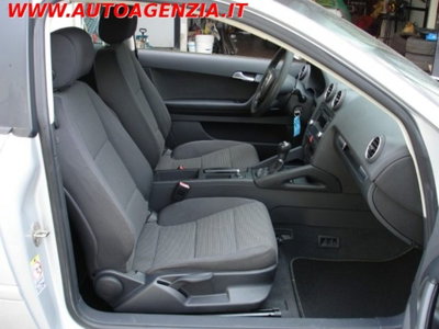 Audi A3 1.6 Ambiente (10)