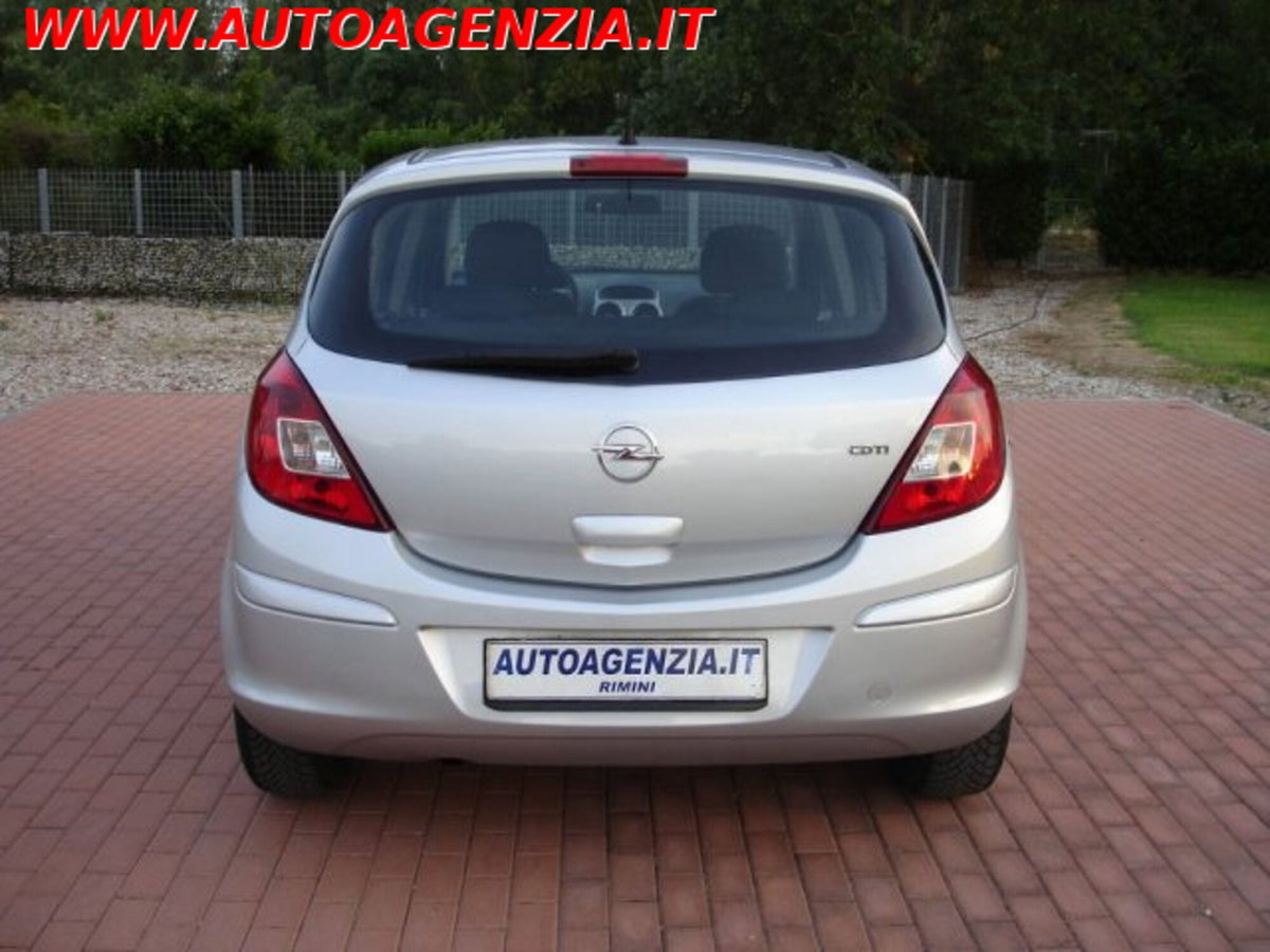 Opel Corsa 1.3 CDTI 75CV 5 porte Club (6)