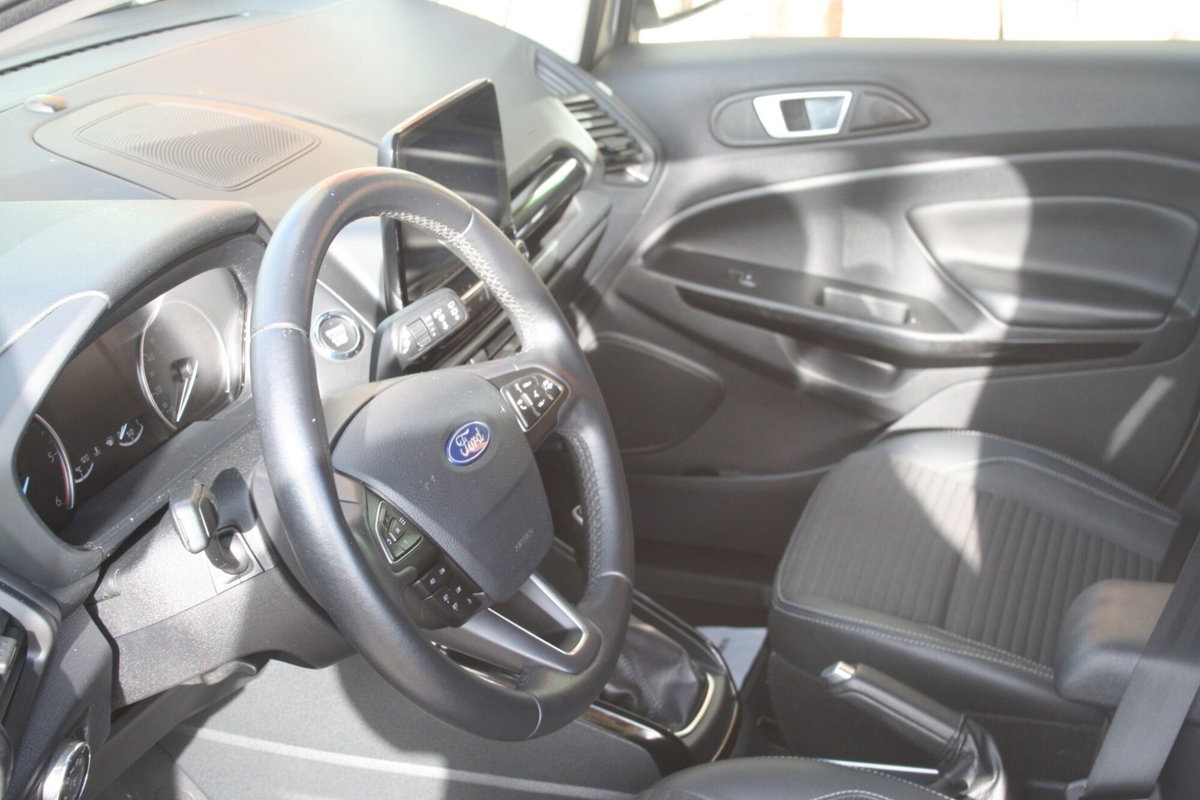 Ford EcoSport 1.5 TDCi 100 CV Start&Stop Titanium (7)
