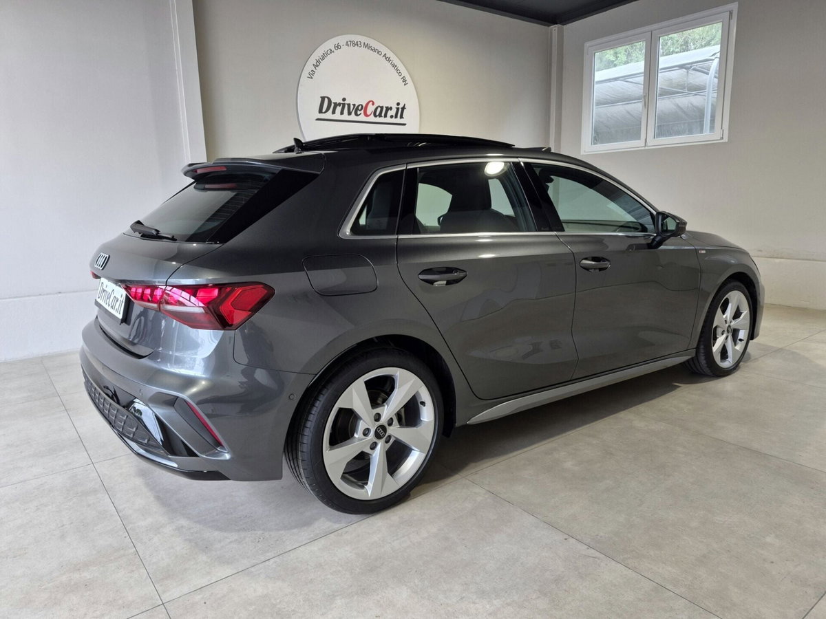 Audi A3 Sportback 35 TFSI S tronic S line edition (9)