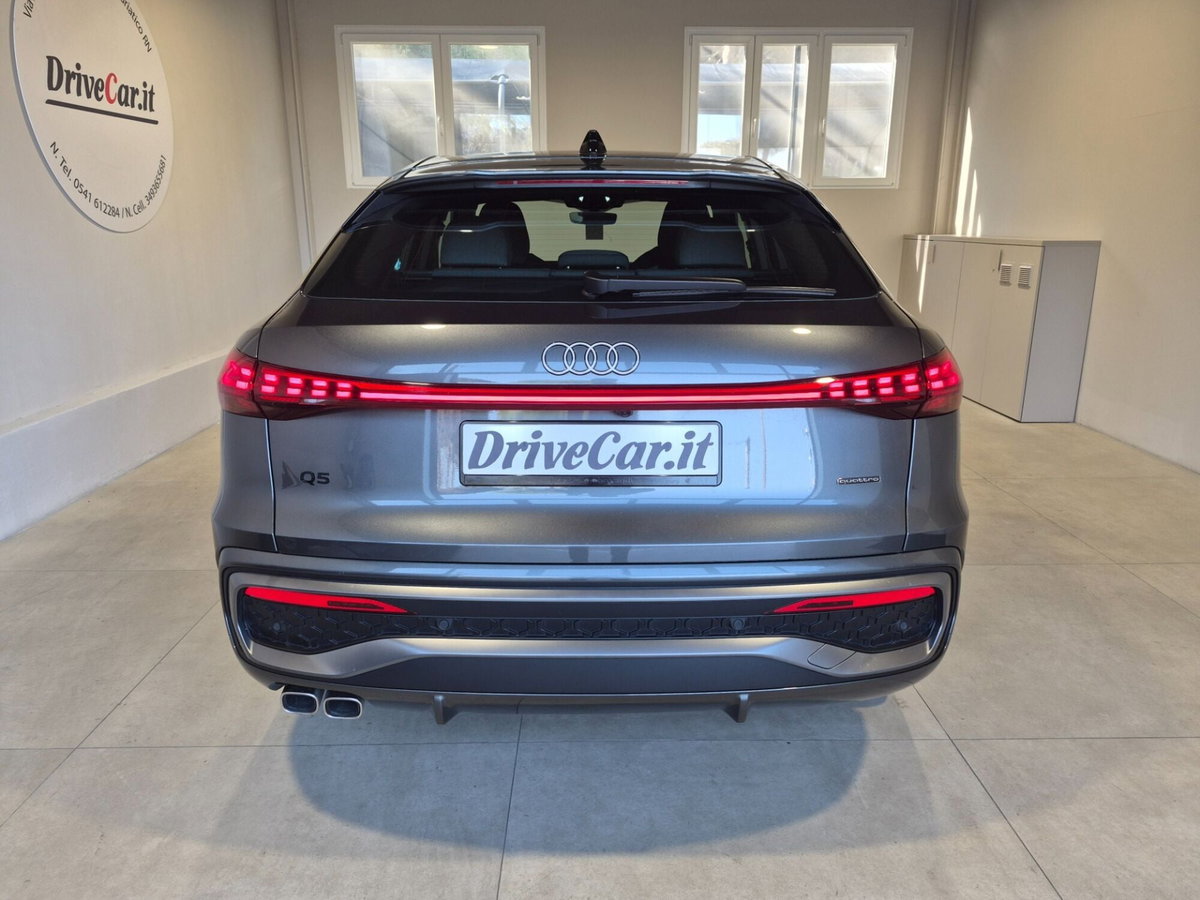 Audi Q5 40 TDI 204 CV quattro S tronic (9)
