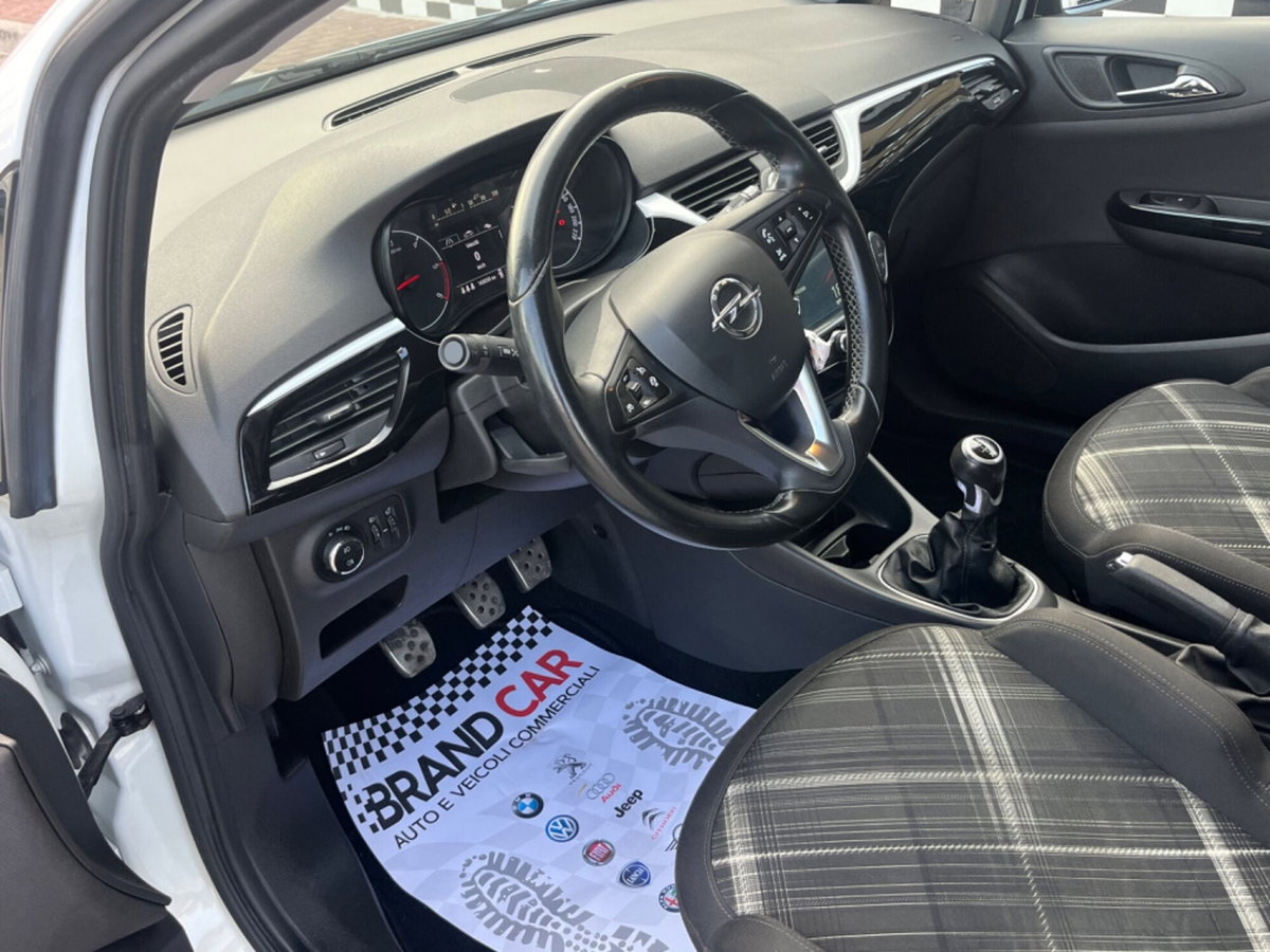 Opel Corsa 1.3 CDTI 95CV F.AP. 3 porte b-color (11)