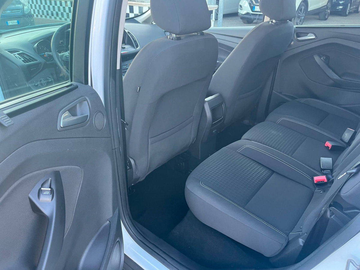 Ford C-Max 1.5 TDCi 120CV Powershift Start&Stop Titanium (17)