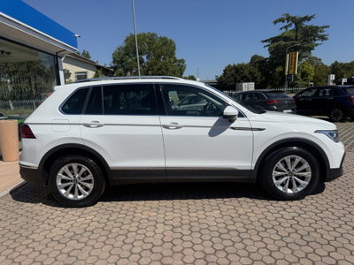 Volkswagen Tiguan 2.0 TDI 150 CV SCR DSG Life (4)