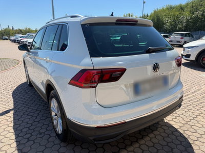 Volkswagen Tiguan 2.0 TDI 150 CV SCR DSG Life (6)