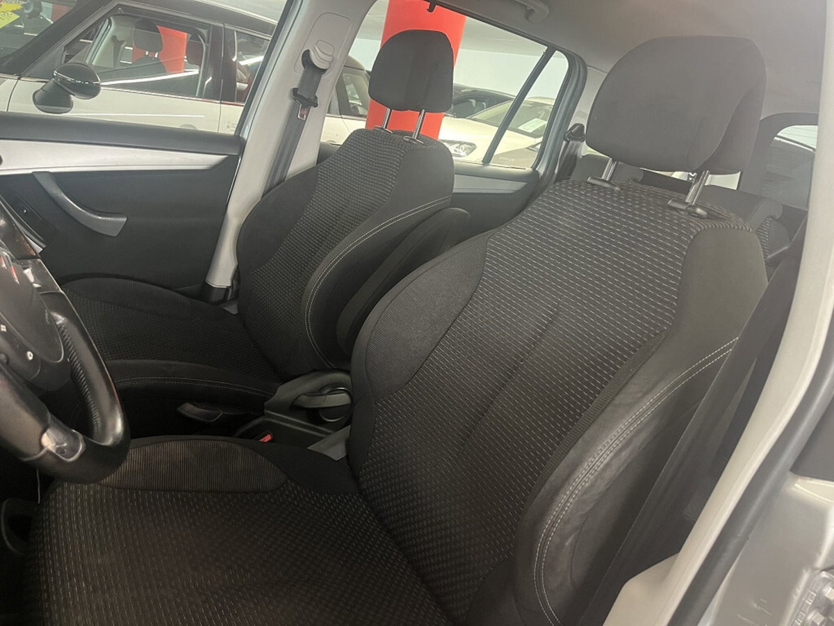 Citroen C4 Gran Picasso 2.0 HDi 138 FAP aut. Exclusive Style (7)