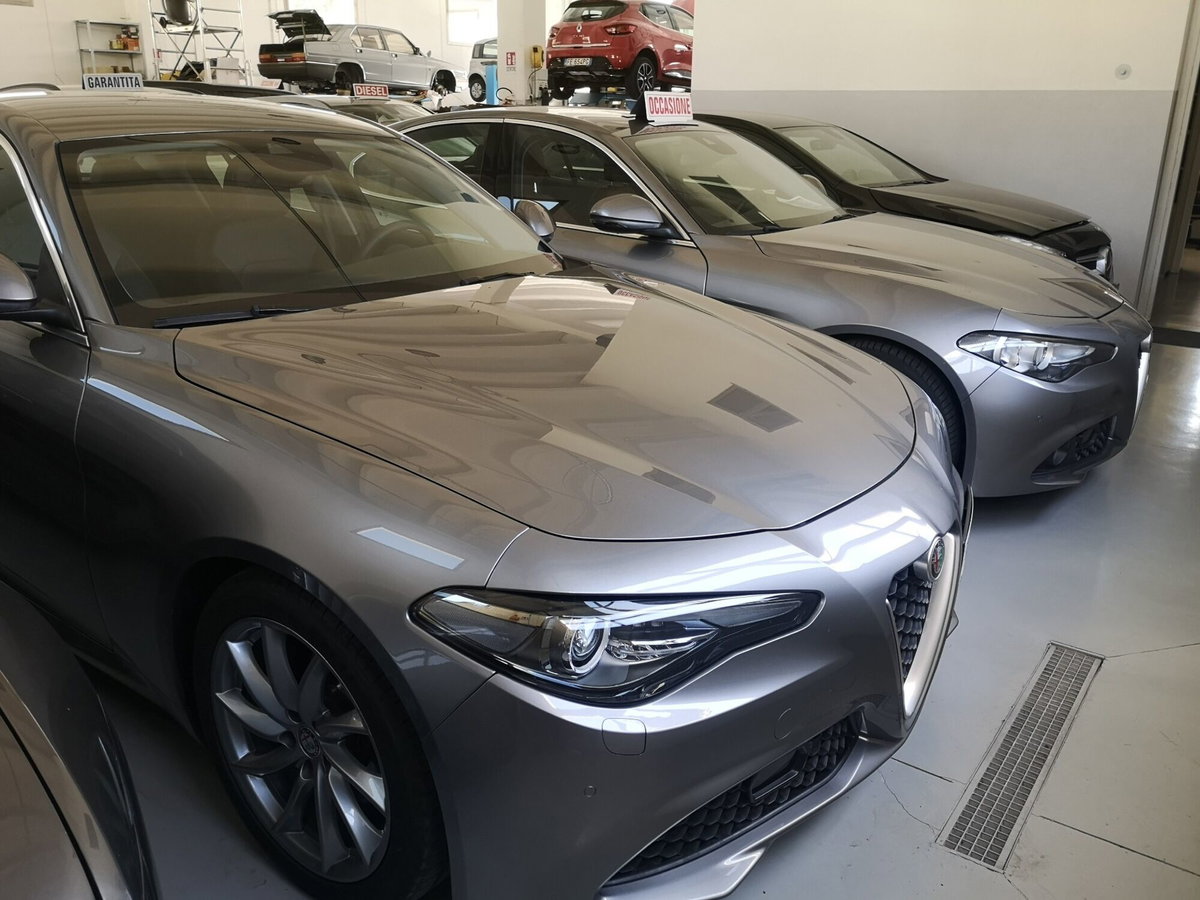 Alfa Romeo Giulia 2.2 Turbodiesel 150 CV AT8 Business (10)