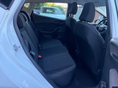 Ford Fiesta 1.1 75 CV GPL 5 porte (10)