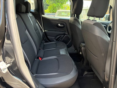 Jeep Renegade 1.5 Turbo T4 MHEV Limited (11)