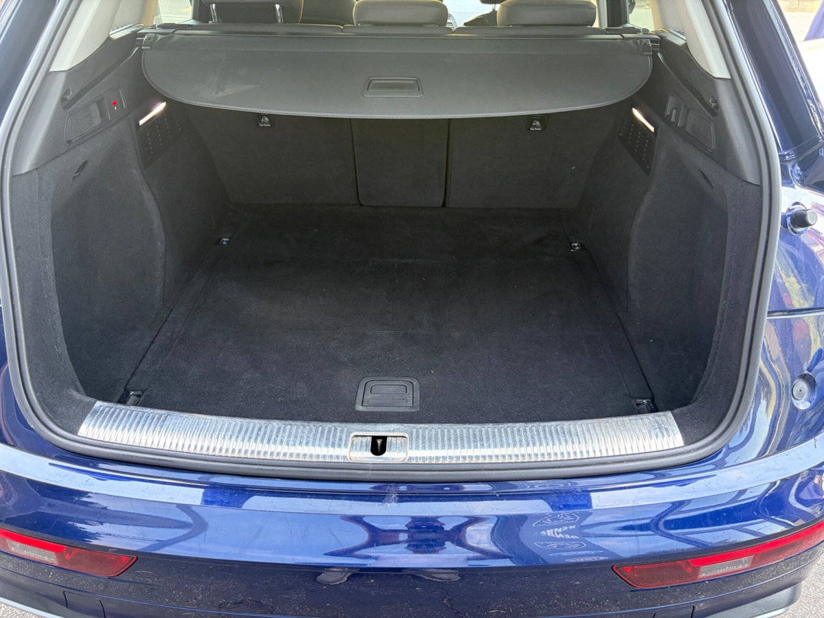 Audi Q5 35 TDI S tronic Business Advanced (12)