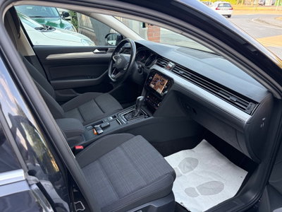Volkswagen Passat Variant 2.0 TDI SCR EVO DSG Business (12)