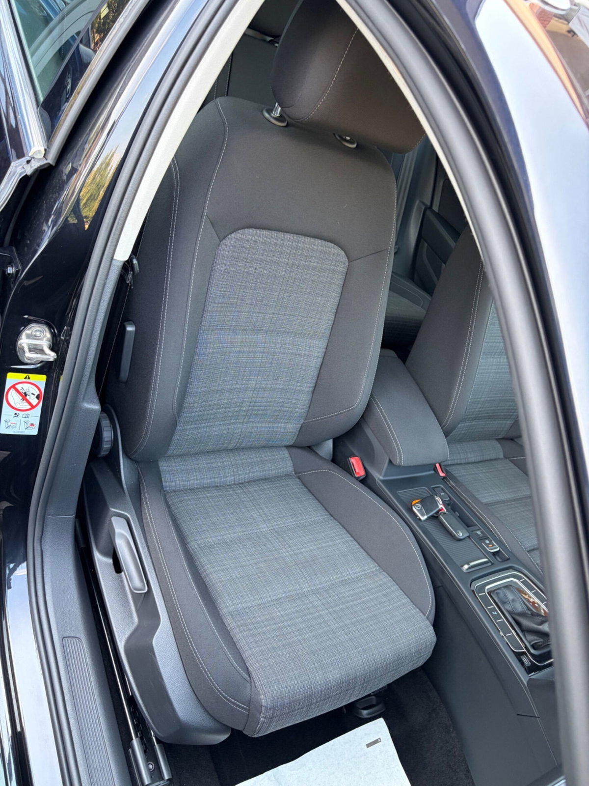 Volkswagen Passat Variant 2.0 TDI SCR EVO DSG Business (13)