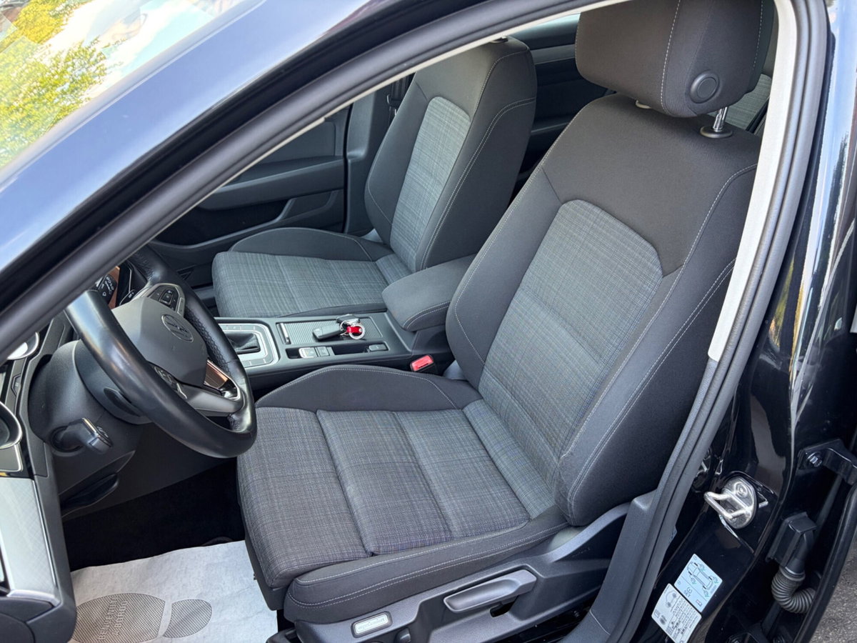 Volkswagen Passat Variant 2.0 TDI SCR EVO DSG Business (8)