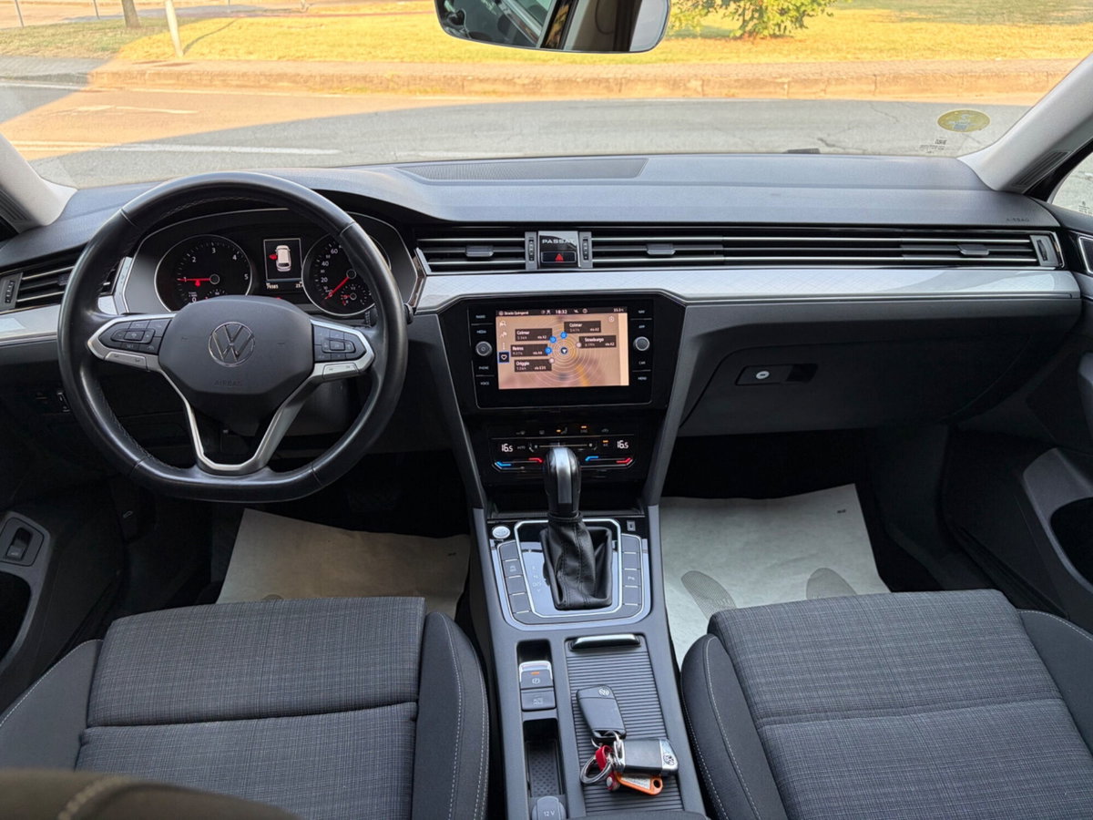 Volkswagen Passat Variant 2.0 TDI SCR EVO DSG Business (9)