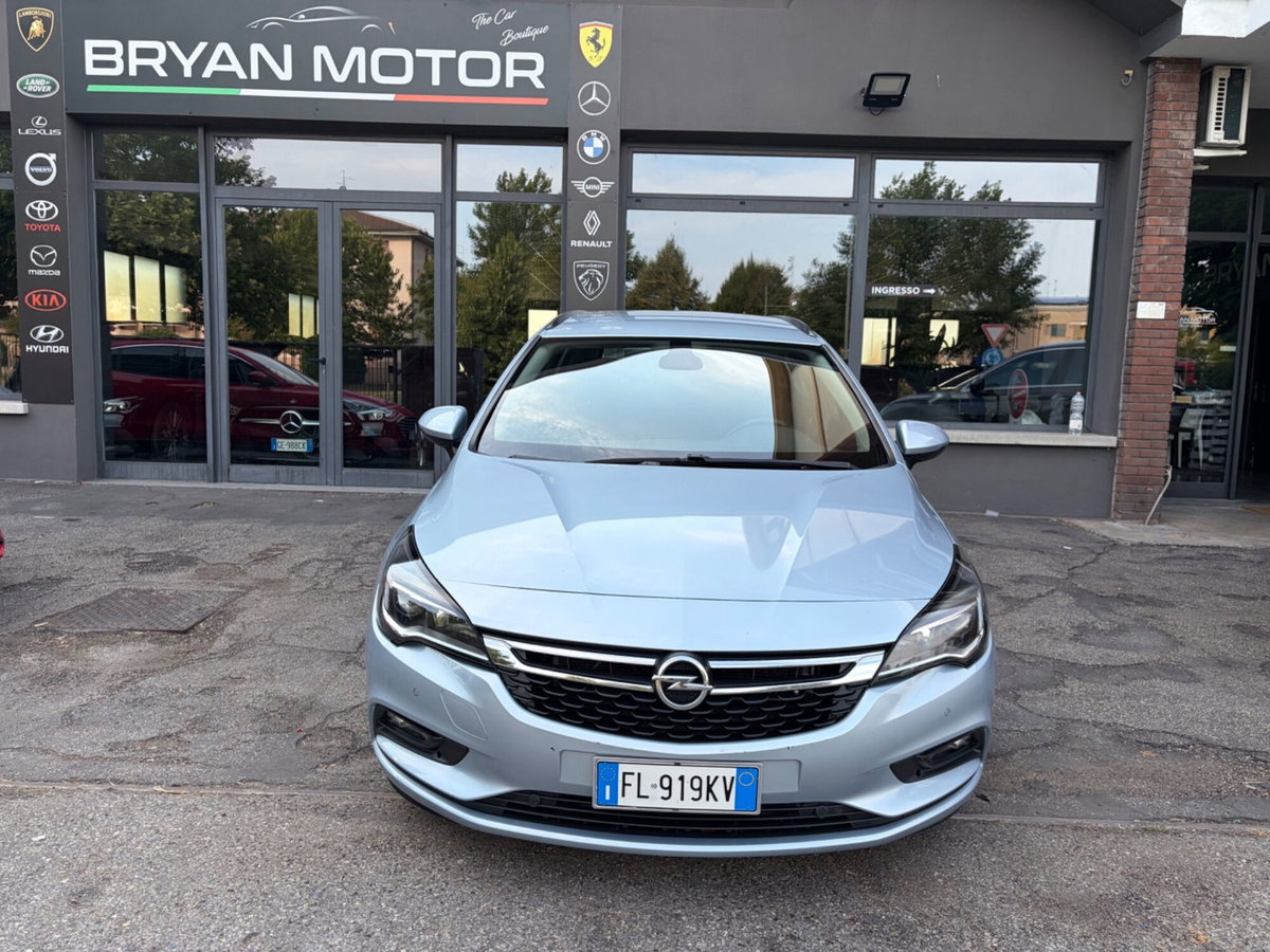 Opel Astra Station Wagon 1.6 CDTi 136CV Start&Stop Sports Innovation (2)