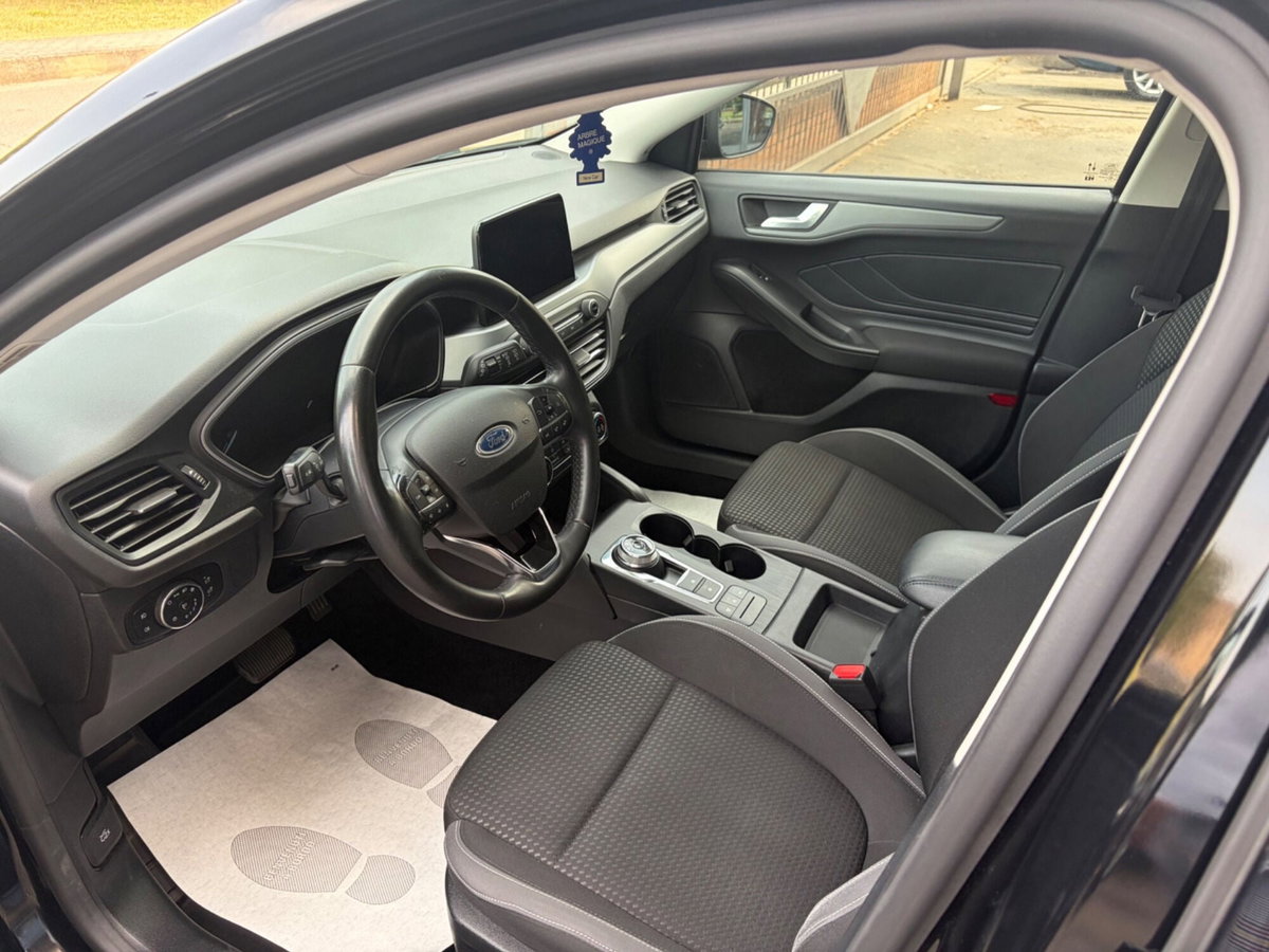 Ford Focus Station Wagon 1.5 EcoBlue 120 CV automatico SW Business (9)