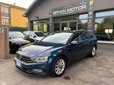 Volkswagen Passat Variant 2.0 TDI SCR EVO DSG Business usata