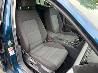 Volkswagen Passat Variant 2.0 TDI SCR EVO DSG Business (11)