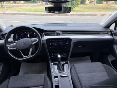 Volkswagen Passat Variant 2.0 TDI SCR EVO DSG Business (6)