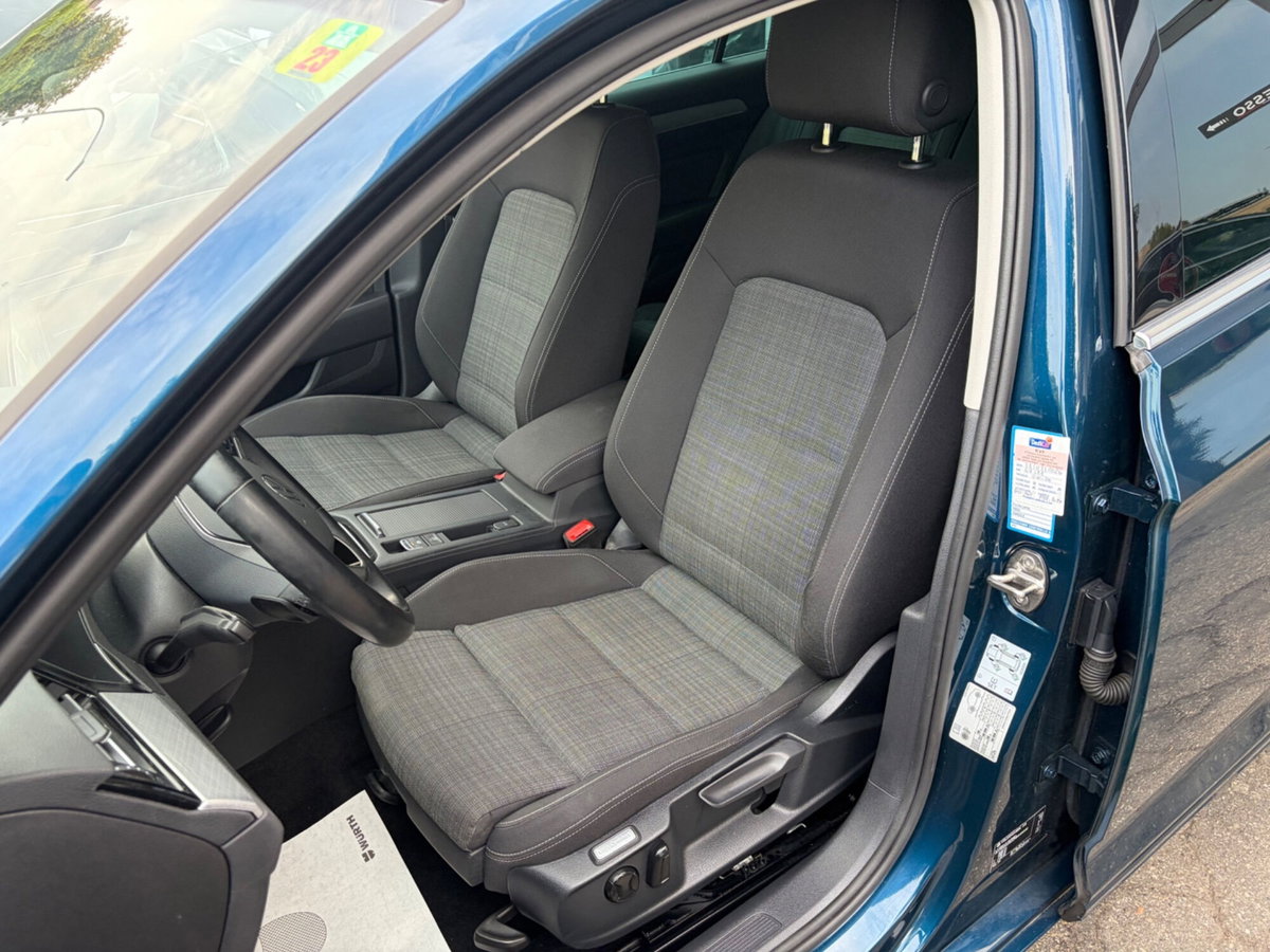 Volkswagen Passat Variant 2.0 TDI SCR EVO DSG Business (9)
