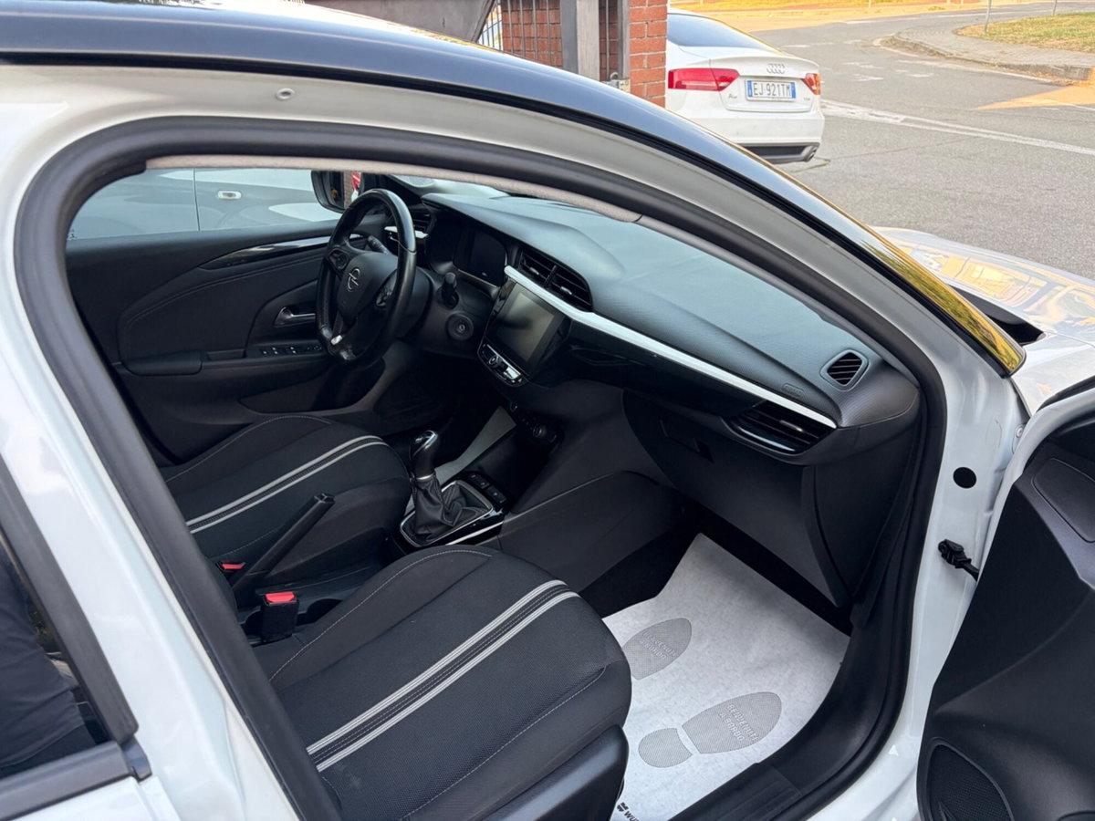 Opel Corsa 1.2 Design & Tech (11)