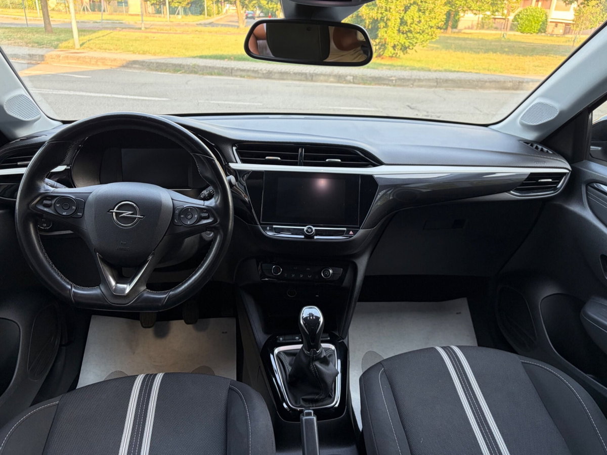 Opel Corsa 1.2 Design & Tech (7)