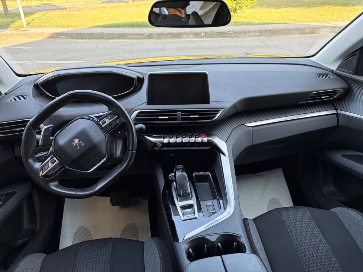 Peugeot 5008 1.5 bluehdi Active Pack s&s 130cv eat8 (7)