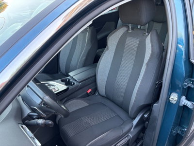 Peugeot 5008 1.5 bluehdi Active Pack s&s 130cv eat8 (9)